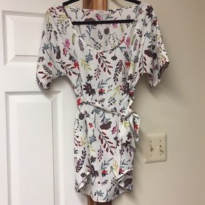 Poema ModCloth floral tunic X Small/S